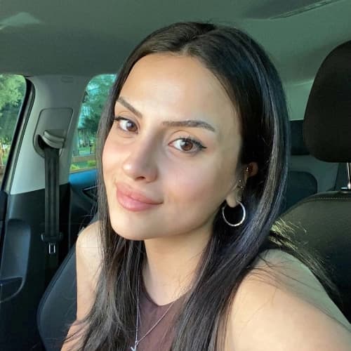 Dyt. Ceyda Akyüz Profil Fotoğrafı