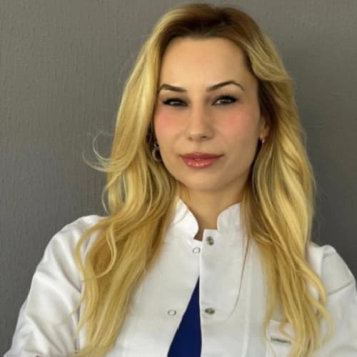 Uzm. Dt. Pelinsu Şahin