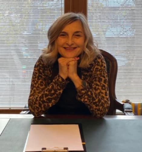 Prof. Dr. Kıvılcım Gücüyener Profil Fotoğrafı