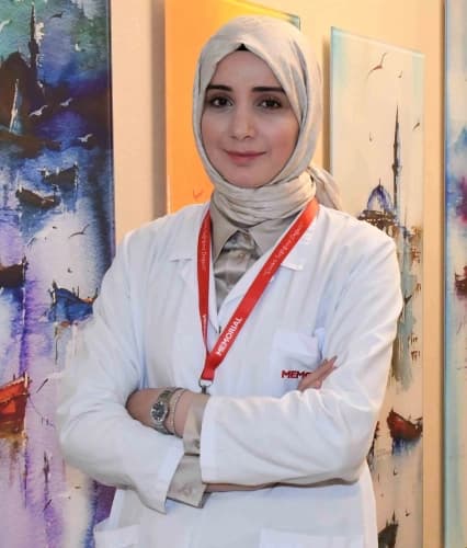 Op. Dr. Zeynep Çelik Profil Fotoğrafı