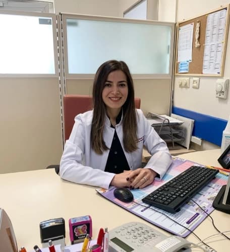 Uzm. Dr. Melike Hande Tanal