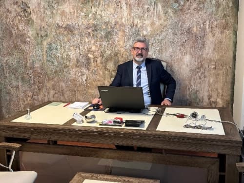 Prof. Dr. Ercan Mustafa Aygen Profil Fotoğrafı