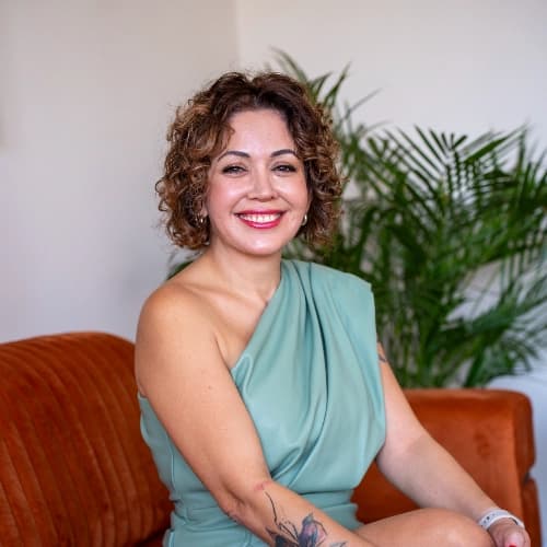 Uzm. Dr. Özen Güçlütürk