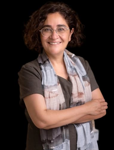 Prof. Dr. Esra Saygılı Yılmaz Profil Fotoğrafı