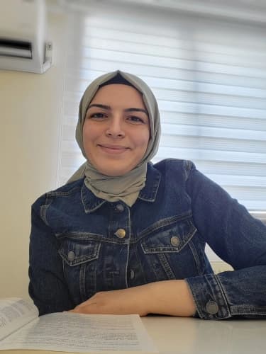 Dyt. Buse Açık Profil Fotoğrafı