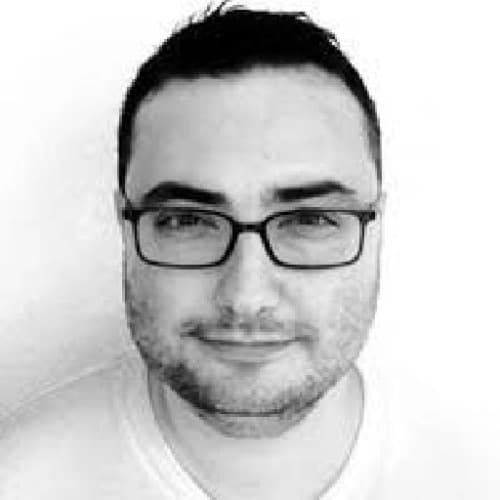 Uzm. Dr. Emrah Songur Profil Fotoğrafı