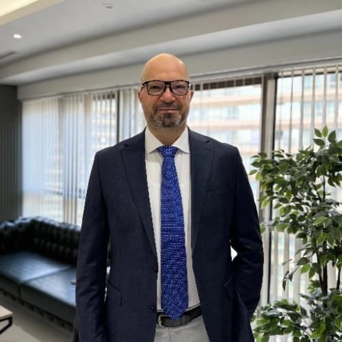 Doç. Dr. Ömer Bayrak Profil Fotoğrafı