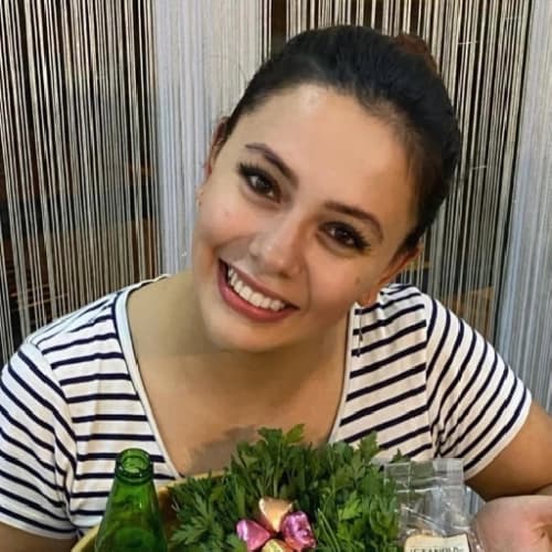 Op. Dr. Merve Ecem Albayrak Profil Fotoğrafı