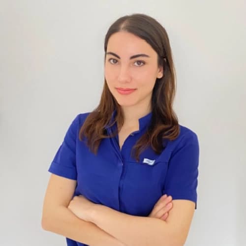 Dt. Ayşe Nur Özkurt Profil Fotoğrafı