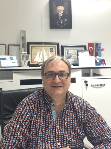 Op. Dr. İhsan Önder Albayrak Profil Fotoğrafı