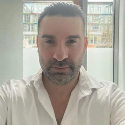 Klinik Psikolog Suat Uygun Profil Fotoğrafı