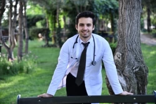 Op. Dr. Mustafa Alperen Aksan Profil Fotoğrafı