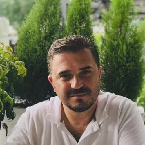 Doç. Dr. Atıf Yolgösteren Profil Fotoğrafı