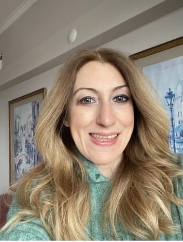 Prof. Dr. Neslim Güvendeğer Doksat Profil Fotoğrafı