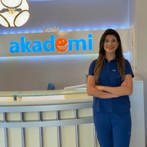 Dr. Dt. Menzile Seda Coşar Profil Fotoğrafı