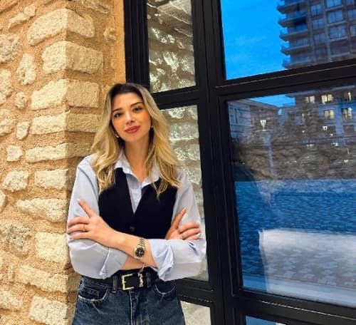 Dyt. Damlanur Şentürk