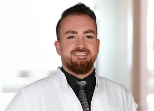 Doç. Dr. Mahmut Aslan