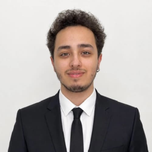 Dt. Emre Keyvan Profil Fotoğrafı