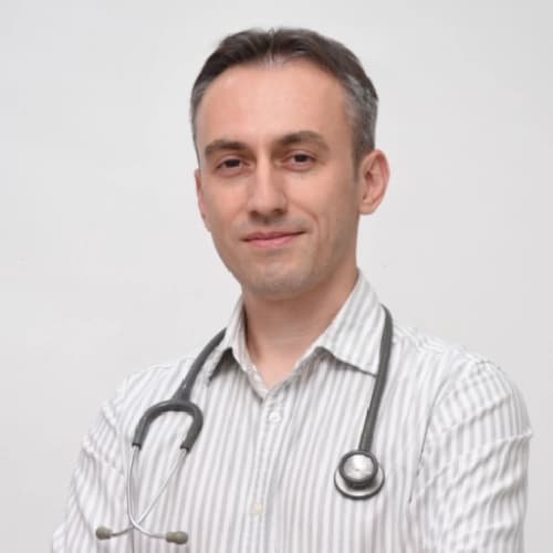 Uzm. Dr. Yusuf Üzüm Profil Fotoğrafı