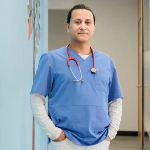 Uzm. Dr. Bülent Samlı Profil Fotoğrafı