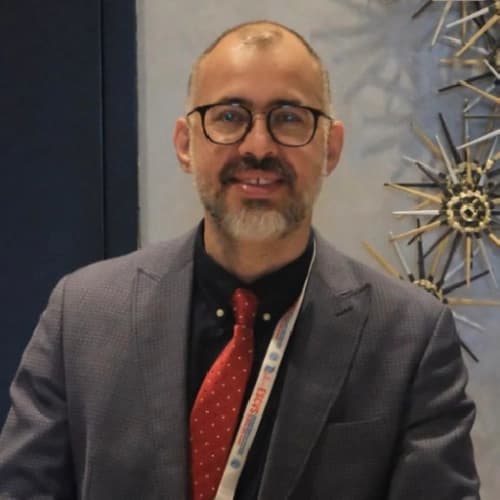 Dr. Emre Doğan Profil Fotoğrafı