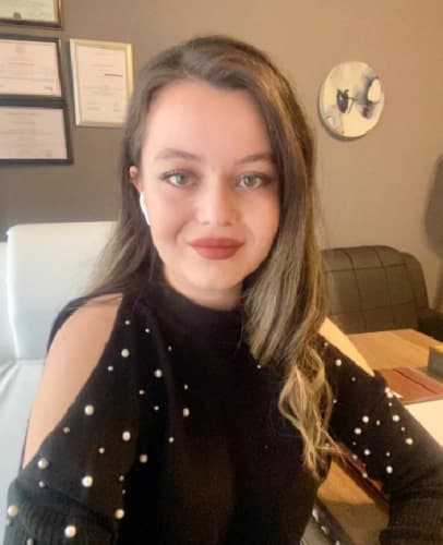 Psk. Özge Akgün Profil Fotoğrafı