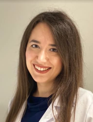 Uzm. Dr. Ece Sürgün Profil Fotoğrafı