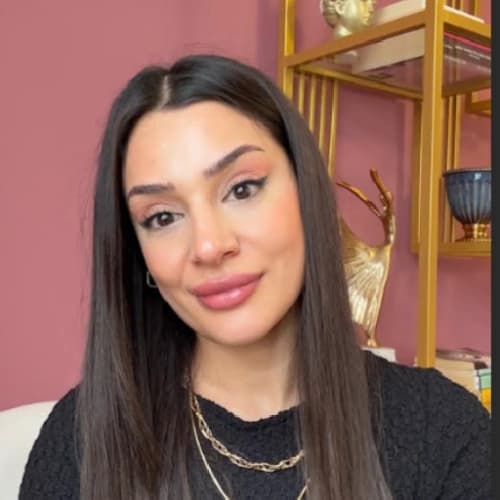 Uzm. Psk. Betül Tamöz Profil Fotoğrafı