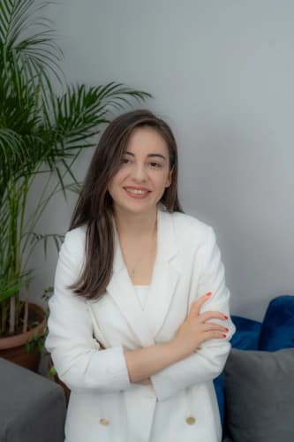 Fzt. Tuğçe Atalay Profil Fotoğrafı