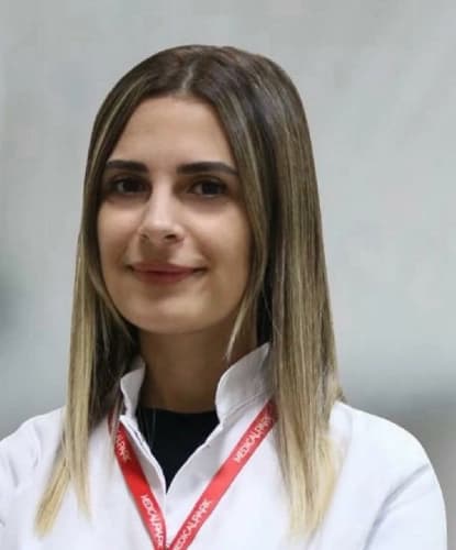 Uzm. Dr. Gizem Filazi Kök Profil Fotoğrafı