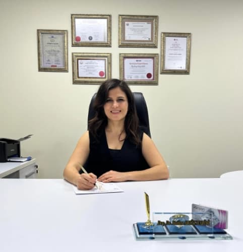 Doç. Dr. Hatice Arıöz Habibi Profil Fotoğrafı