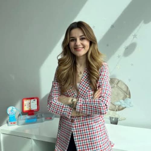 Dil ve Konuşma Terapisti Gamze Nur Taşdemir