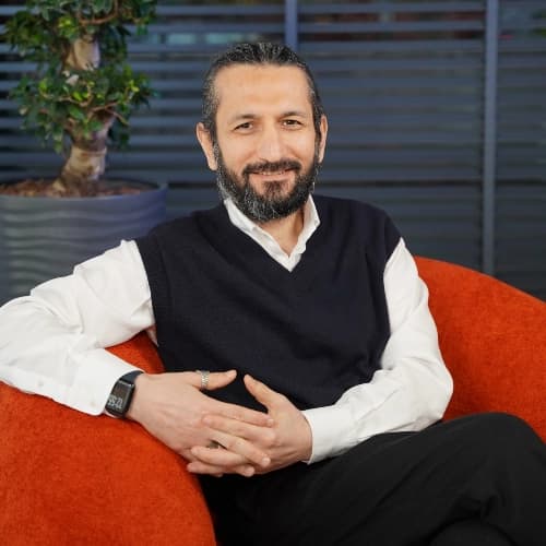 Uzm. Dr. Laziz Rasulov Profil Fotoğrafı