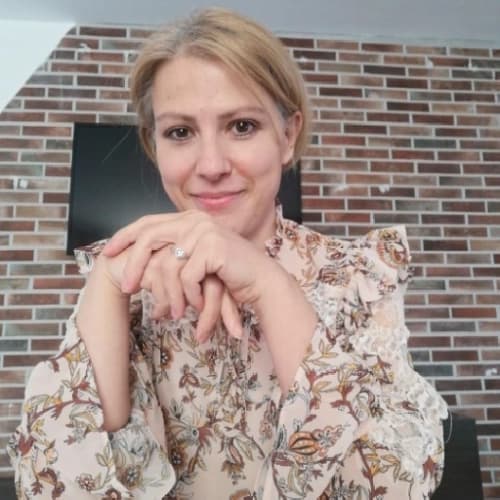 Klinik Psikolog Zühre Akgün