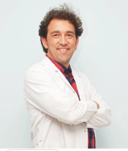 Dr. İlker Çomak Profil Fotoğrafı