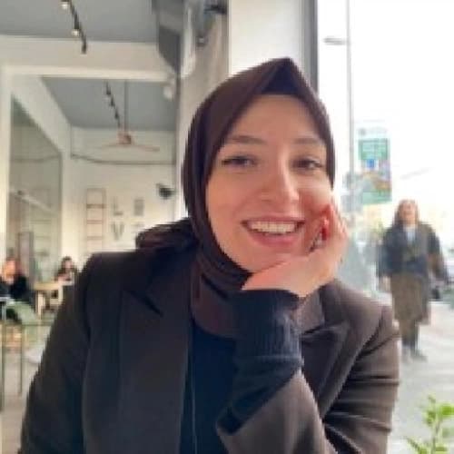 Fzt. Hatice Kübra Kavak Profil Fotoğrafı