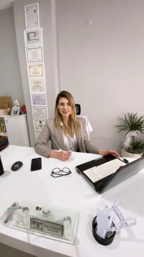 Dyt. Gülce Özyürekin Profil Fotoğrafı