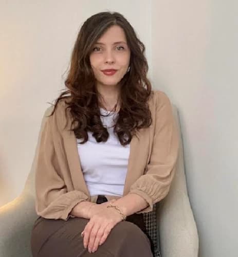 Klinik Psikolog Özenç Özkan Profil Fotoğrafı