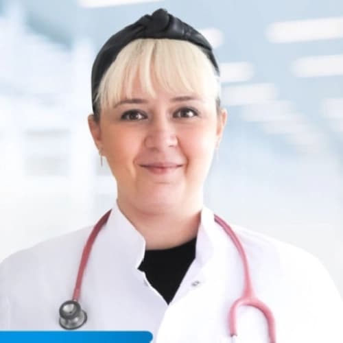 Uzm. Dr. Nazlı Karakullukçu Çebi Profil Fotoğrafı