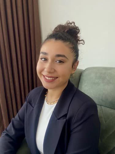 Dyt. Öykü Özsoy Profil Fotoğrafı