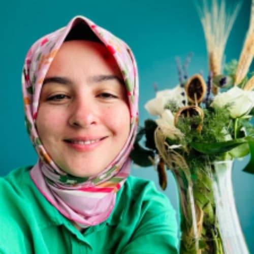 Op. Dr. Tuğba İleri Yay Profil Fotoğrafı