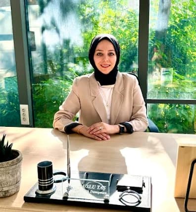 Uzm. Psk. Dan. Melike Uslu Taş Profil Fotoğrafı