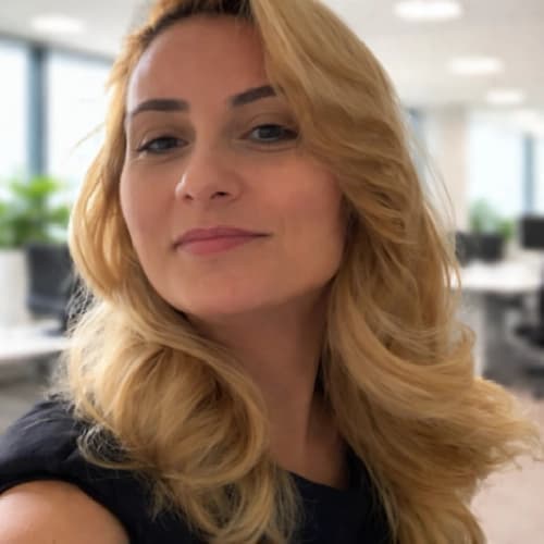 Dt. Başak Kalkan yamak