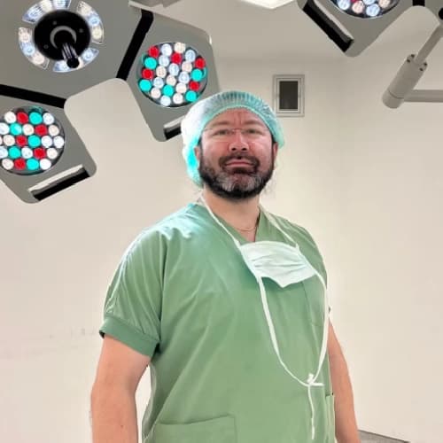 Op. Dr. Anvar Ahmedov