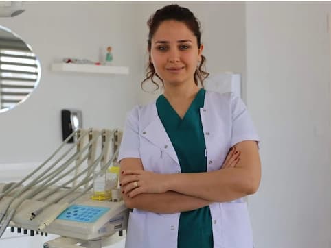 Dt. Bilge Elif Urhan Profil Fotoğrafı