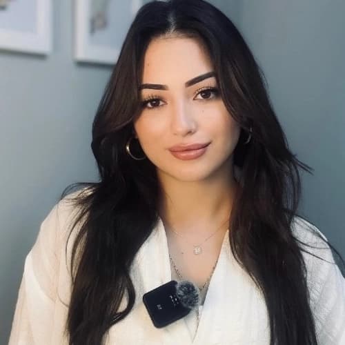 Podolog İrem Küçük Profil Fotoğrafı