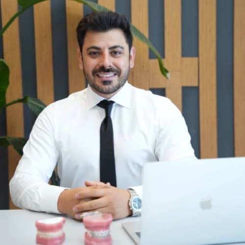 Uzm. Dt. Çınar Gaffaroğlu