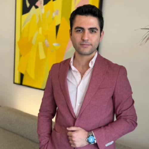 Op. Dr. Mert Okumuş