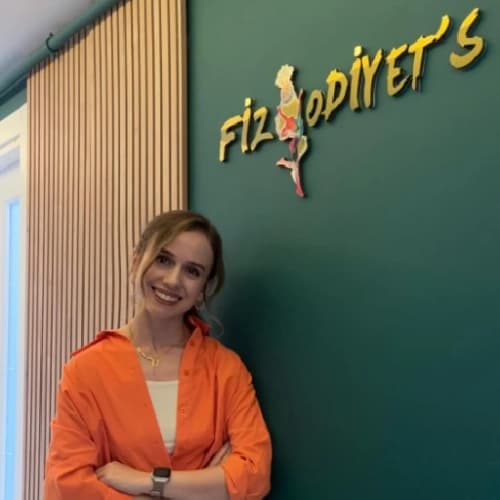 Fzt. Sıla Acar Koç Profil Fotoğrafı