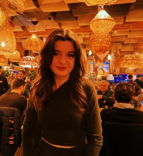 Dt. Beyda Zeliha Çalışkan Profil Fotoğrafı